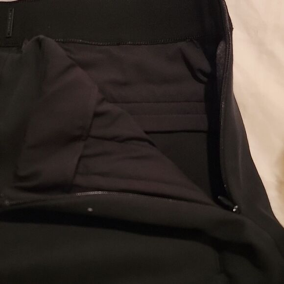 Elie Tahari Strait Leg Black Pants Sz 8 - Picture 10 of 11